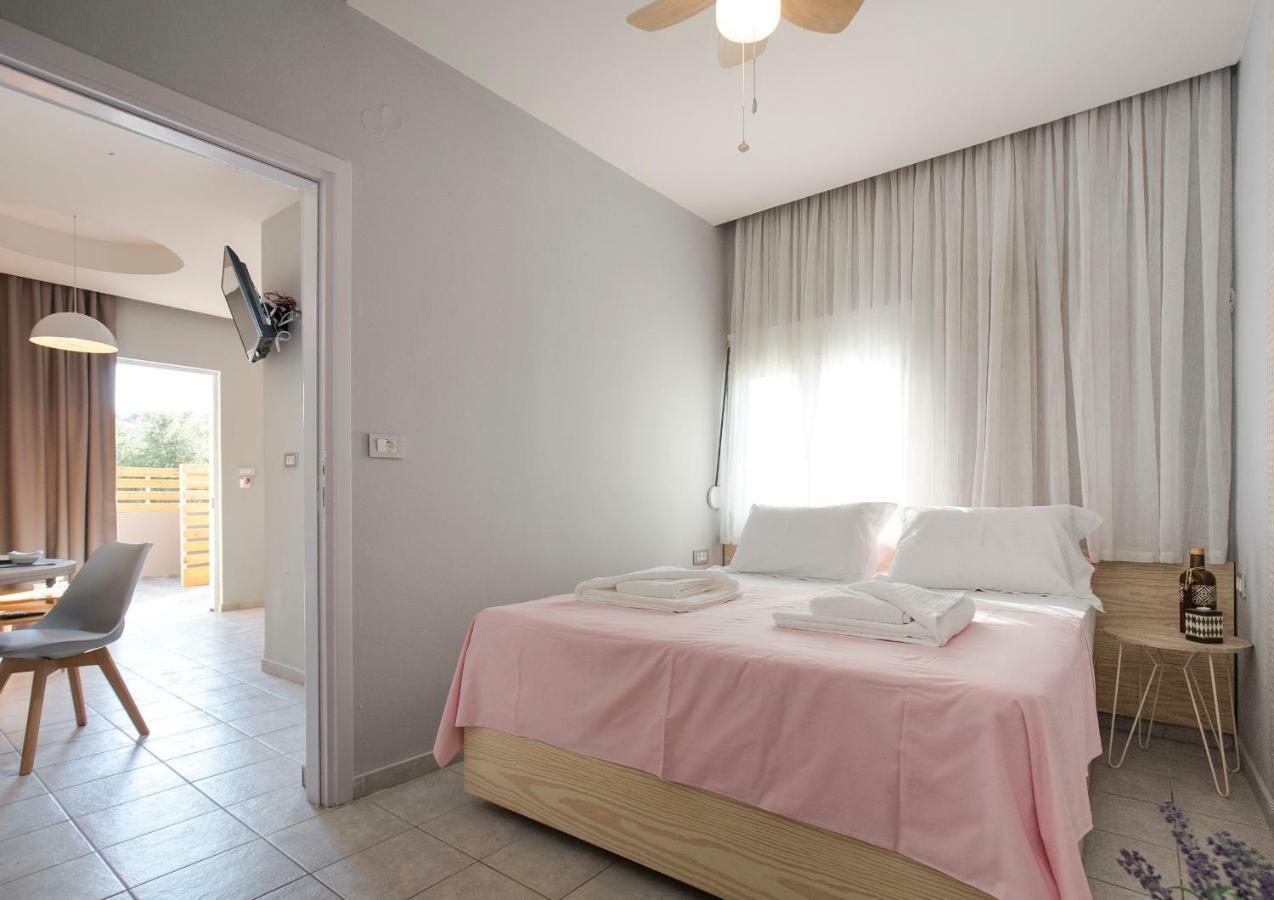 Nk Apartments Falasarna Exterior foto